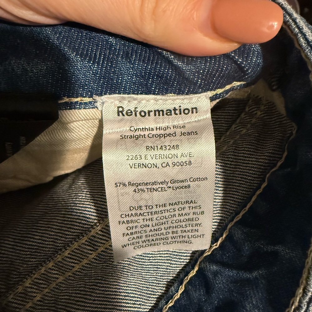 Reformation High-Rise Straight Jeans in Dark Blue Wash - Picture 6 of 11